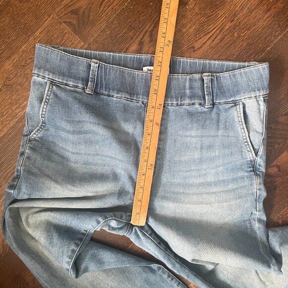 Juicy Couture Malibu Raw hem Flared Jeans-Size 32 - Picture 11 of 12